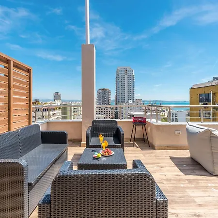 Appartamento Amazing Seaview With Jacuzzi Durrës